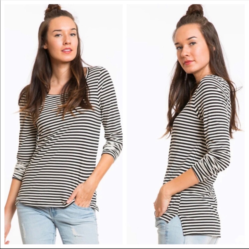 Marine Layer black/white top